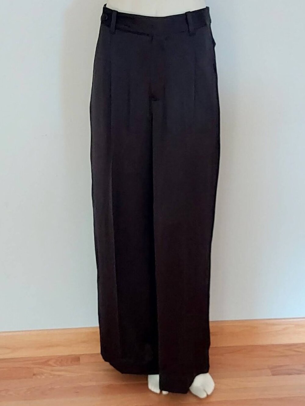 Madewell Black The Harlow EcoVero™ Satin Tuxedo Pleated Wide-leg Pants Size: 4
